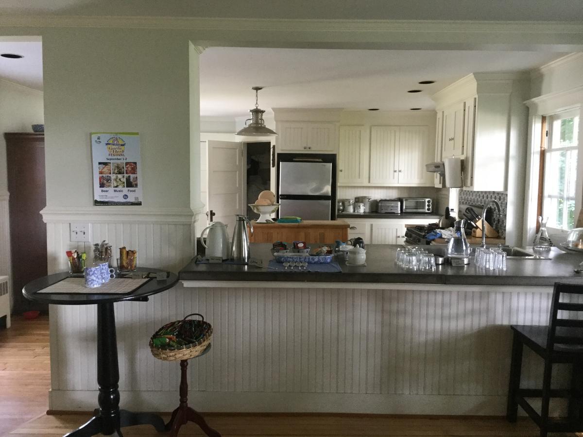 Eddington House Inn North Bennington Buitenkant foto