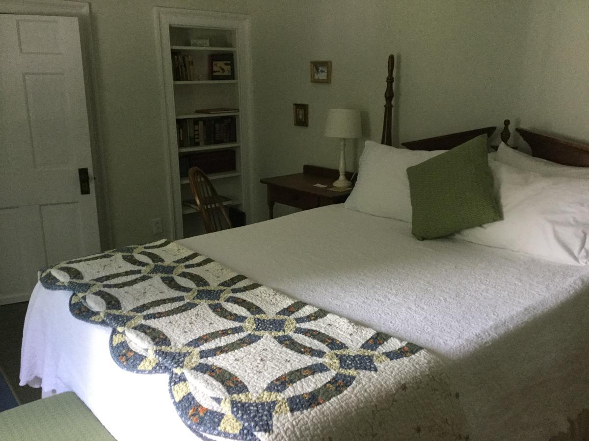 Eddington House Inn North Bennington Buitenkant foto