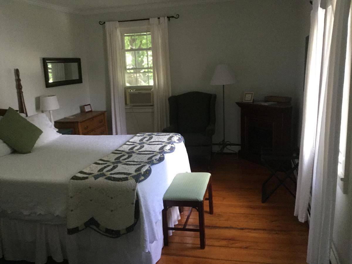 Eddington House Inn North Bennington Buitenkant foto